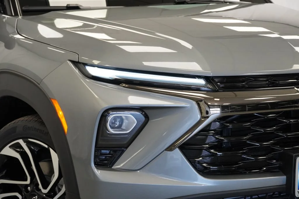 New 2026 Sterling Gray Metallic Chevrolet RS image 29
