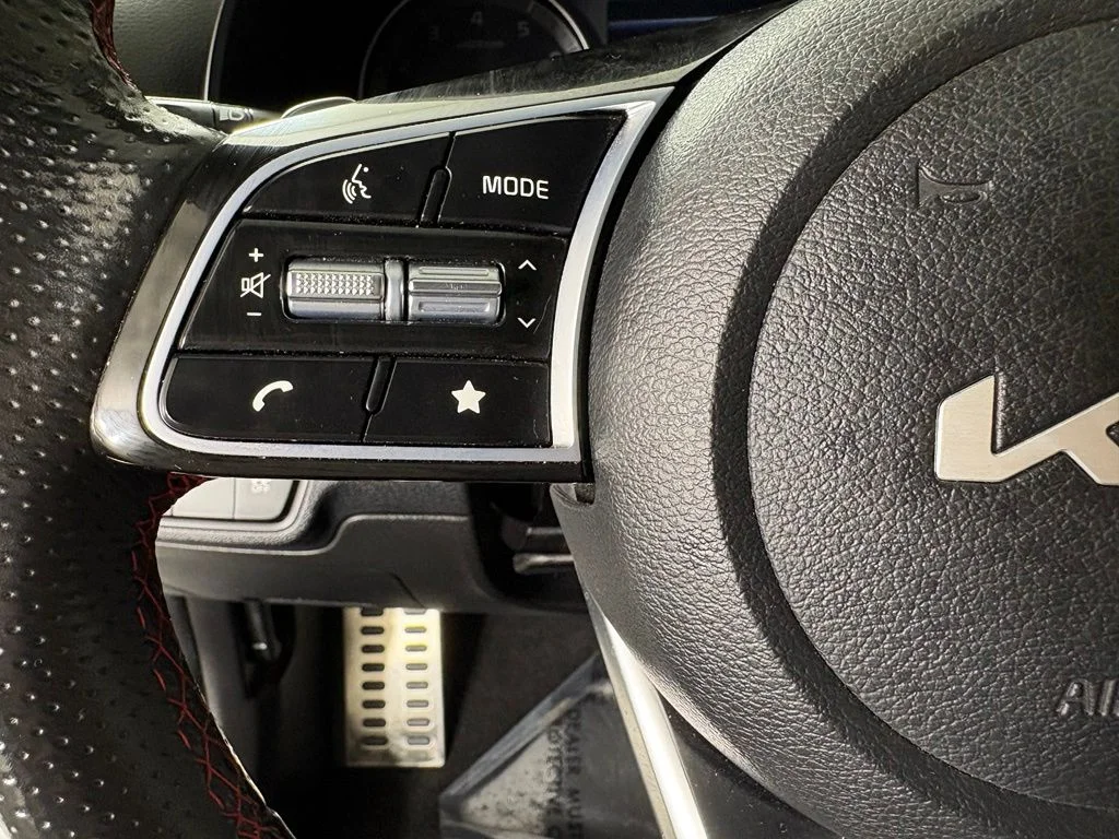 Used 2023 Black Kia GT image 24