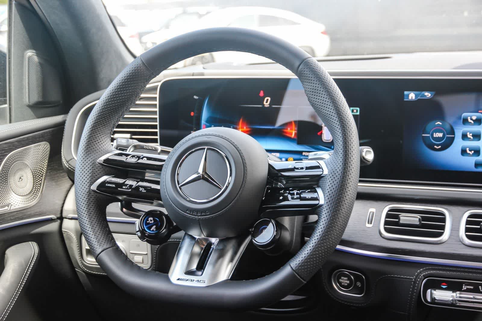 New 2026 MANUFAKTUR Alpine Grey Mercedes-Benz AMG® GLE 63 S image 16