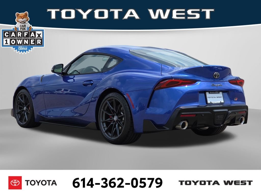 Used 2024  Toyota 3.0 Premium image 9