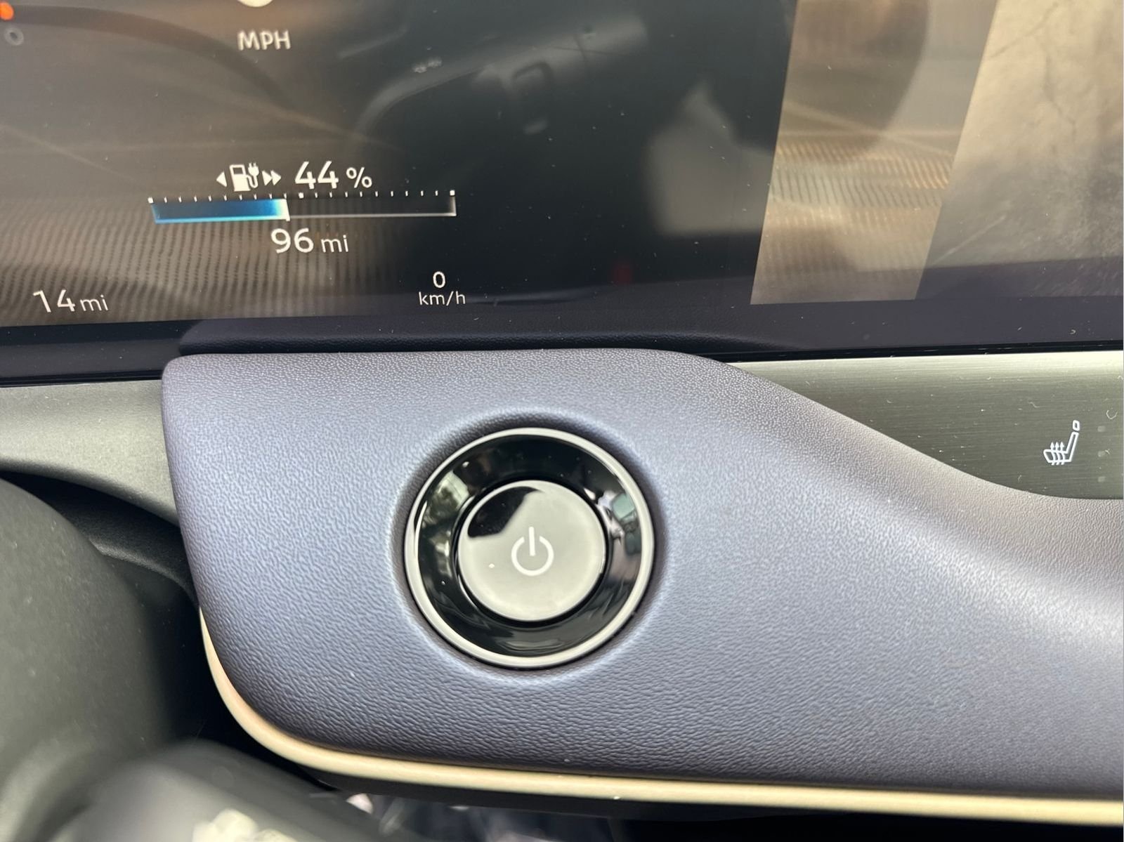 New 2026 White Nissan SV+ image 18