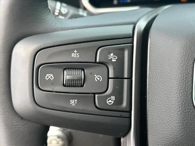 New 2026 Glacier White Tricoat GMC Denali Ultimate image 32