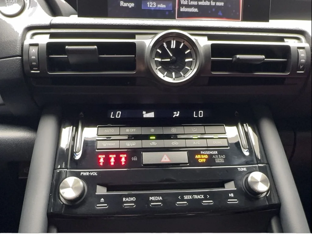 Used 2025 White Lexus 300 image 49