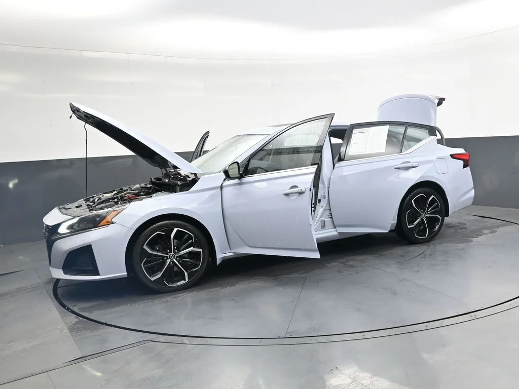 Used 2023 Gray Nissan 2.5 SR image 52