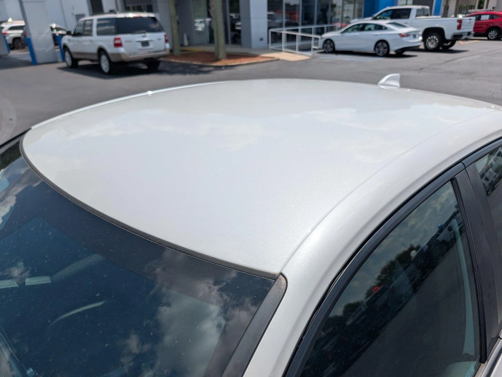 Used 2023 Platinum White Pearl Honda Sport image 37