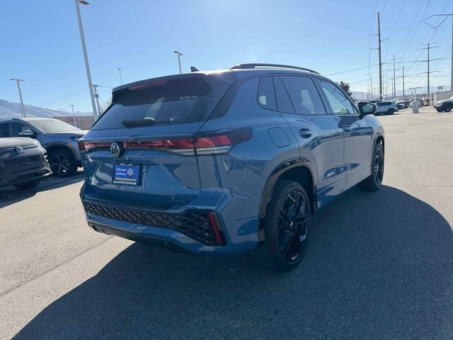 New 2026 Blue Volkswagen SE R-Line Black image 8