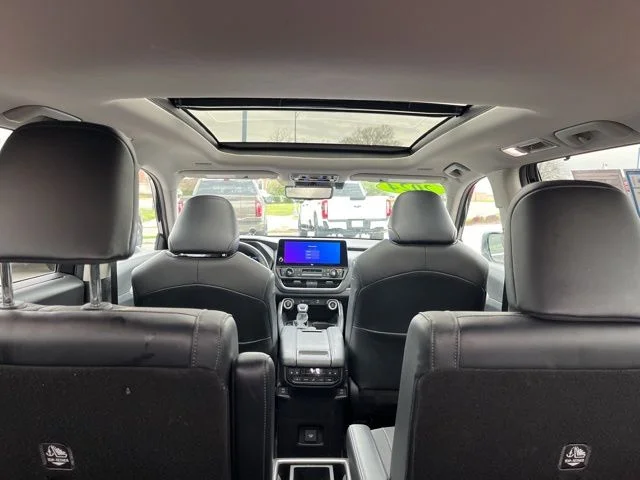 Used 2024 Black Toyota Platinum image 31