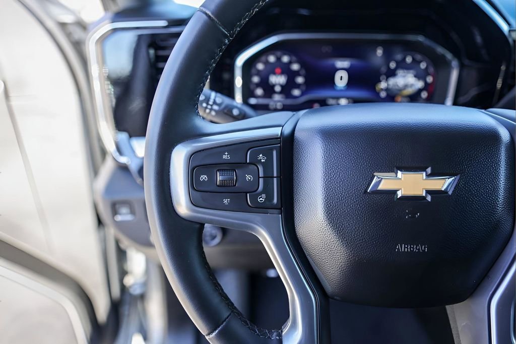 2025 Chevrolet Silverado 2500HD LTZ - Photo 23