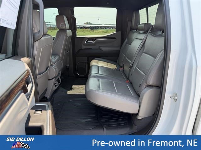 Used 2024 Summit White GMC SLE image 9