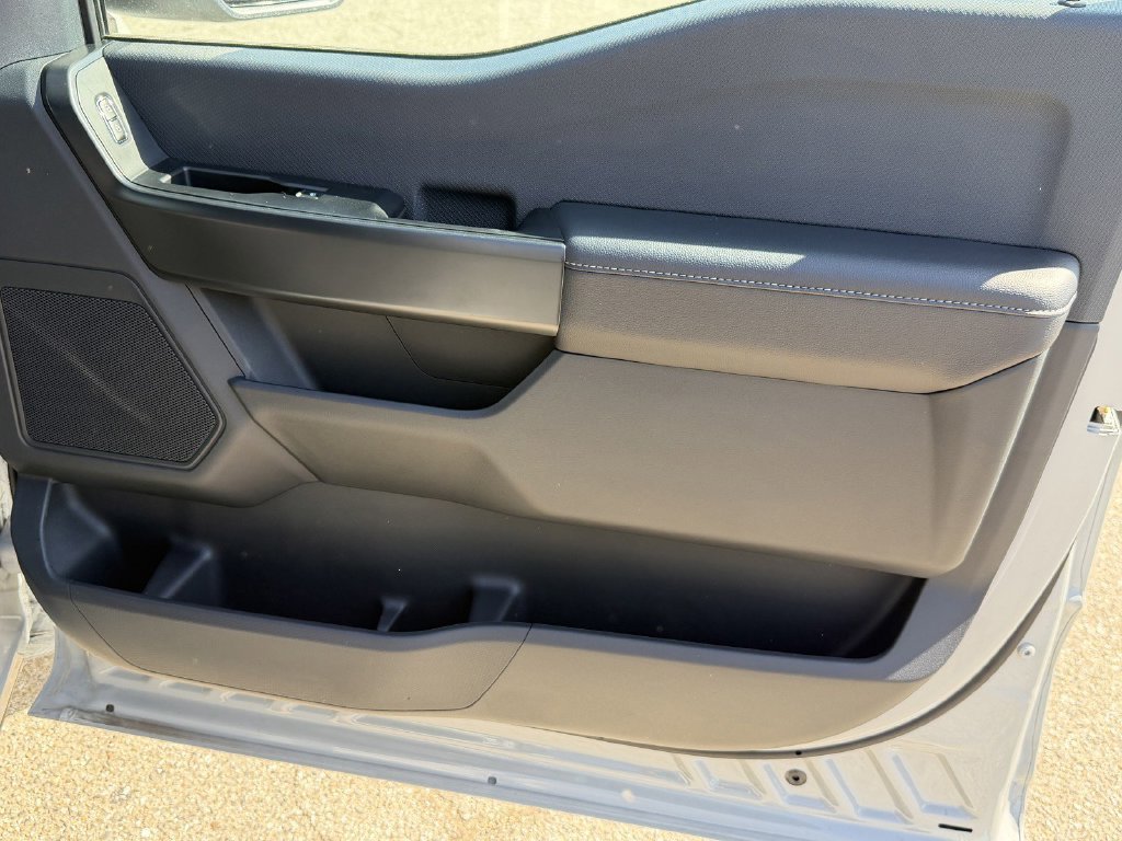 Used 2026 Avalanche Ford STX image 7
