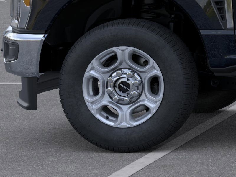New 2026 Agate Black Metallic Ford F-250® XLT image 21