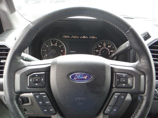 Used 2015  Ford XLT image 37