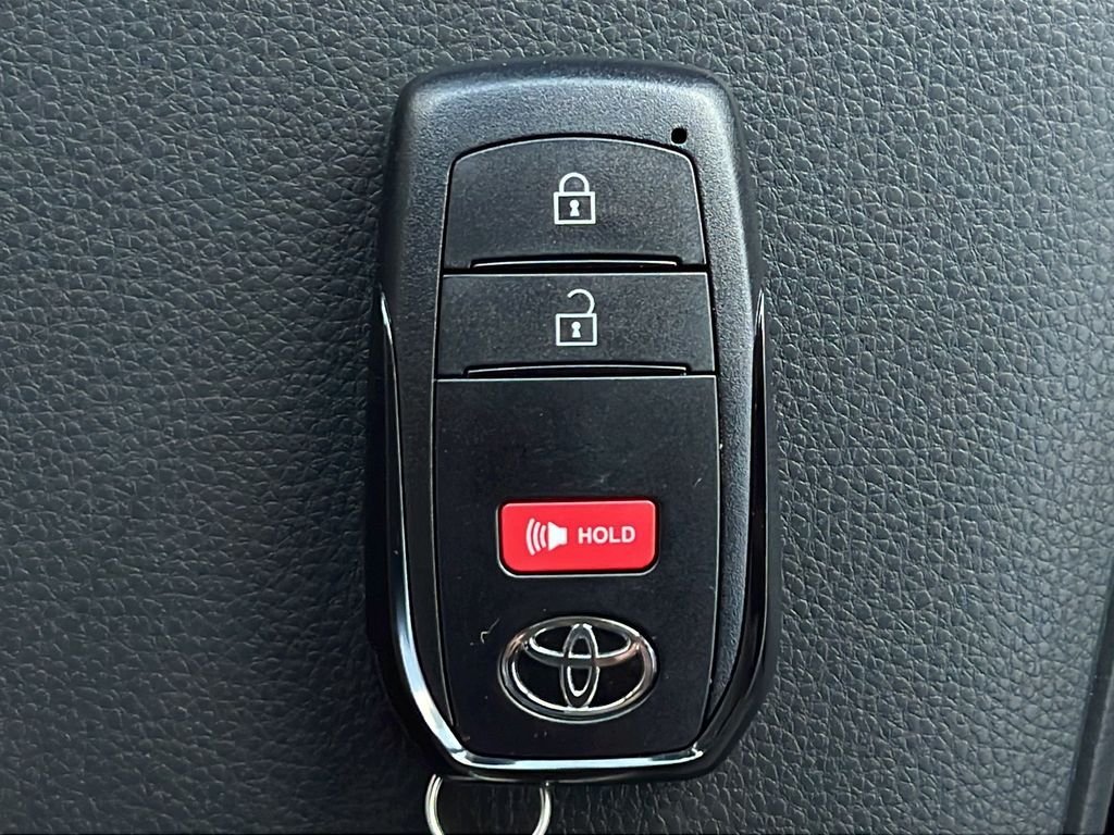 New 2026 Wind Chill Pearl <sup>1</sup> Toyota  TRD Sport image 21