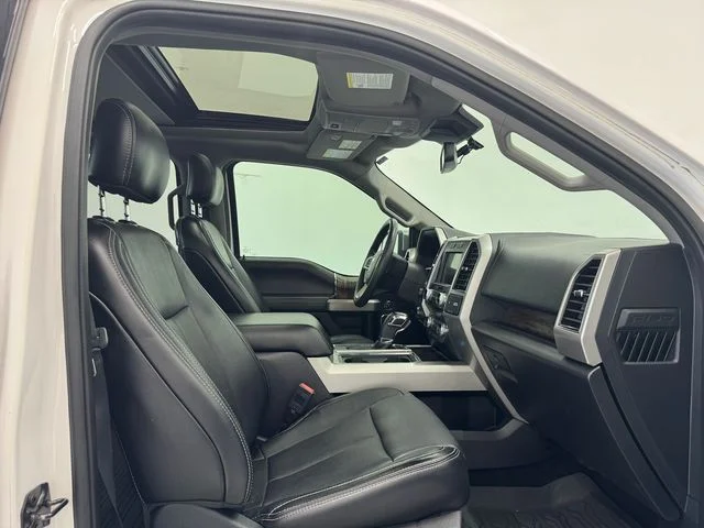 Used 2019 White Platinum Clearcoat Metallic Ford Lariat image 18