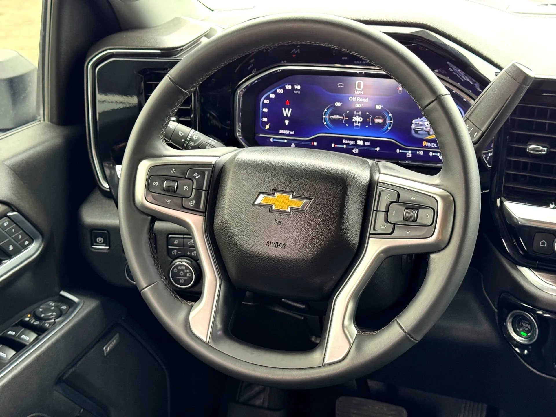 Used 2025 Summit White Chevrolet LTZ image 25