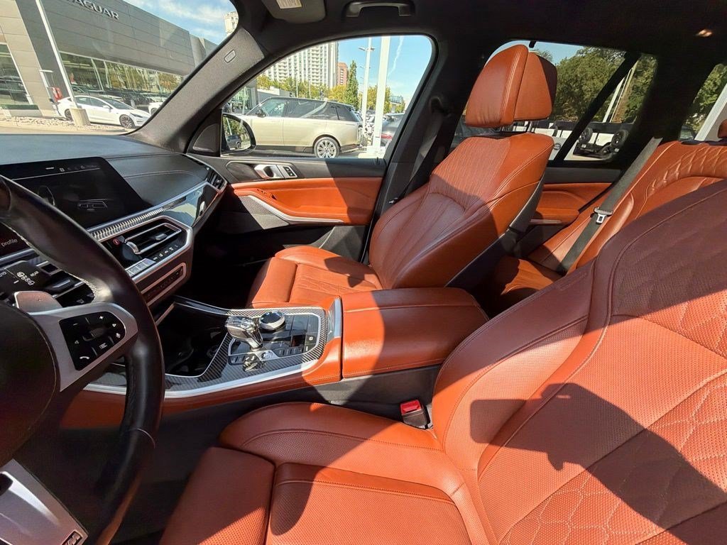 Used 2023 Mineral White Metallic BMW M50i image 17