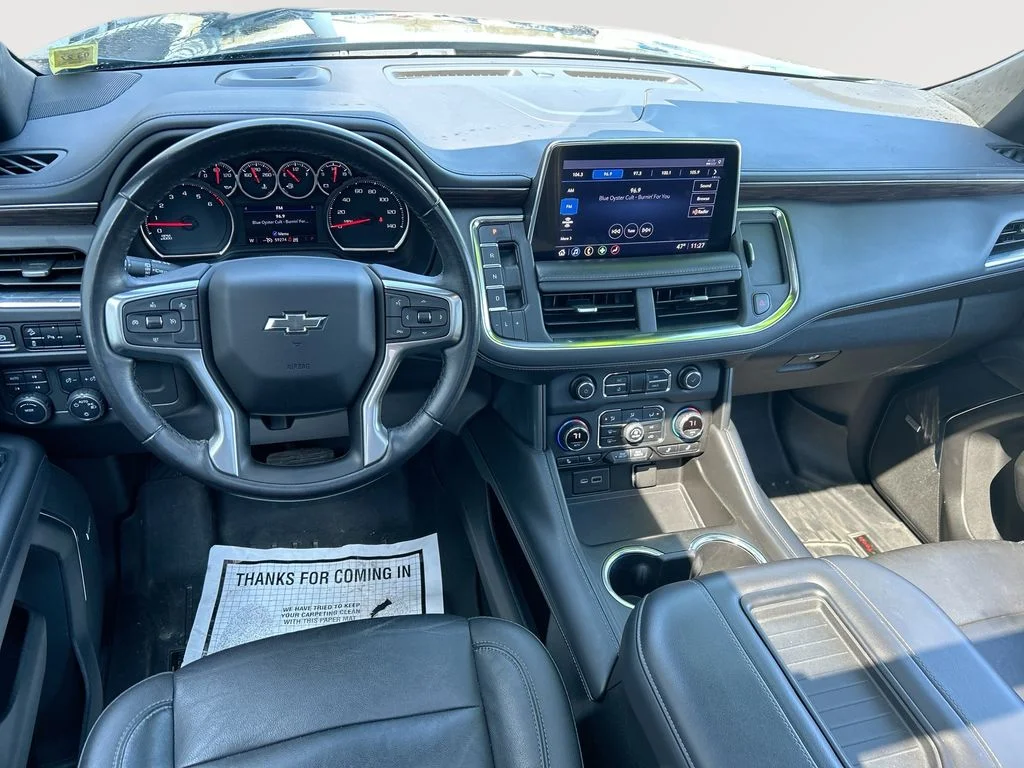 Used 2021 Gray Chevrolet Z71 image 25