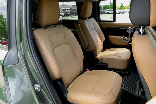 New 2026 Woolstone Green Metallic Land Rover S image 46