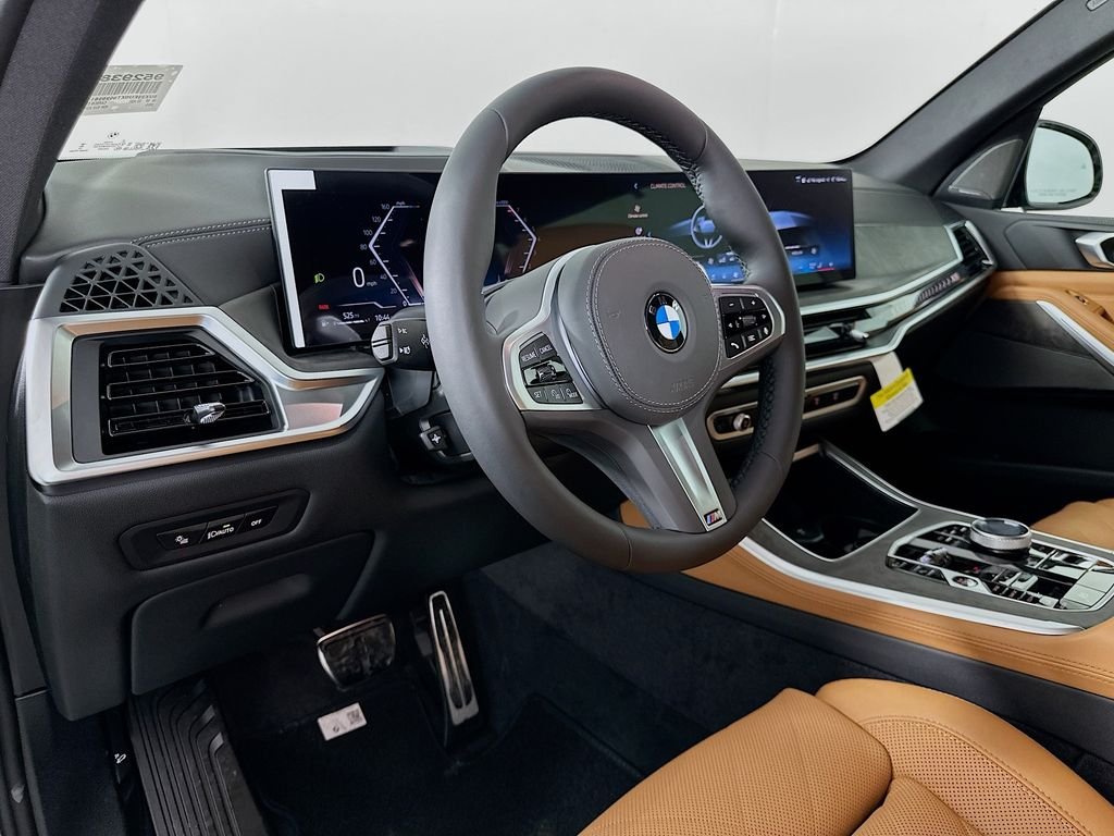New 2026 Carbon Black Metallic BMW xDrive40i image 9