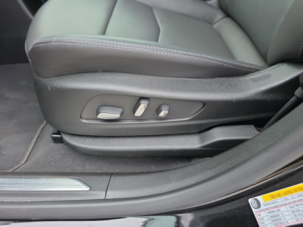 2026 Cadillac XT5 Premium Luxury - Photo 10