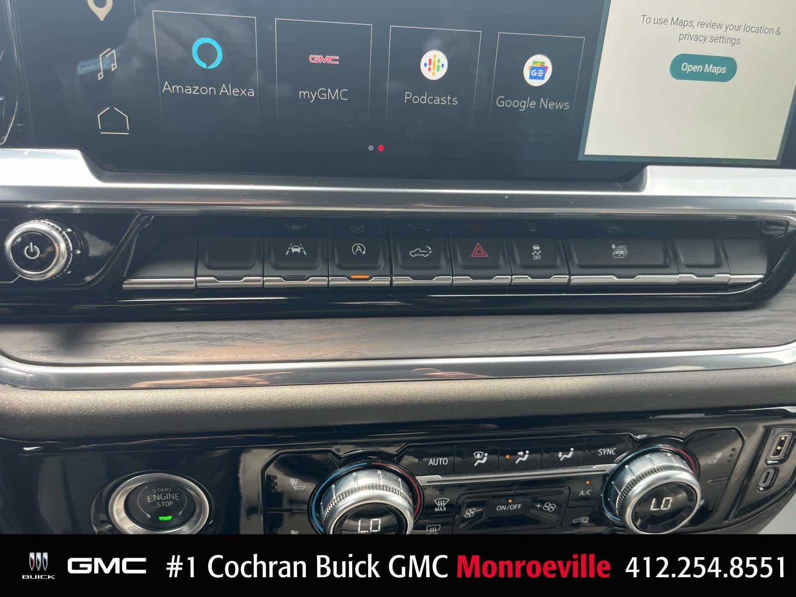 Used 2023 White Frost Tricoat GMC SLT image 30