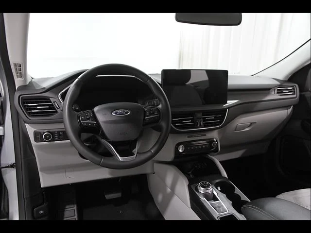Used 2023 Iconic Silver Ford Platinum image 29