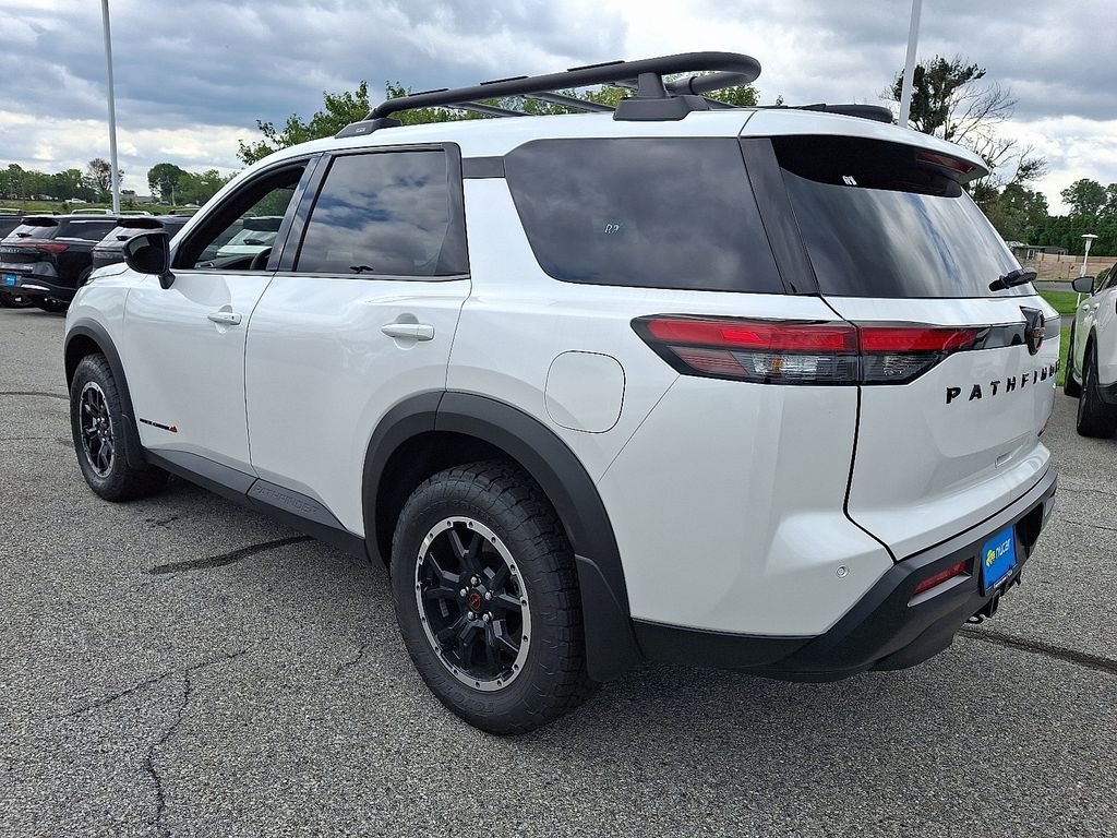 New 2026 Everest White Pearl TriCoat Nissan Rock Creek® image 3