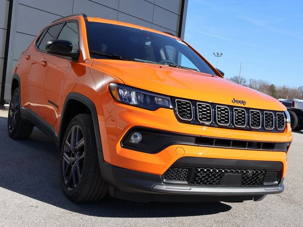 New 2026 Joose Exterior Paint Jeep Latitude image 6