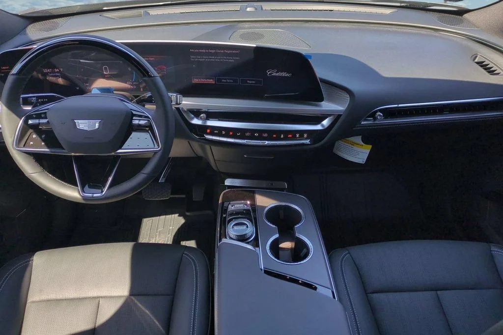 2026 Cadillac LYRIQ Sport - Photo 13