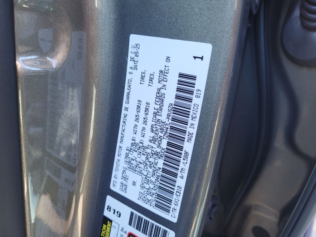 2025 Toyota Tacoma Limited - Photo 15