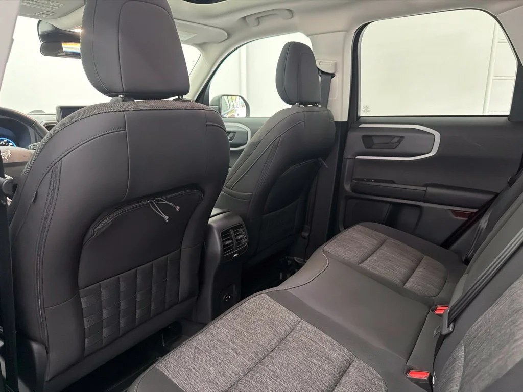 Used 2021 Red Ford Big Bend image 23