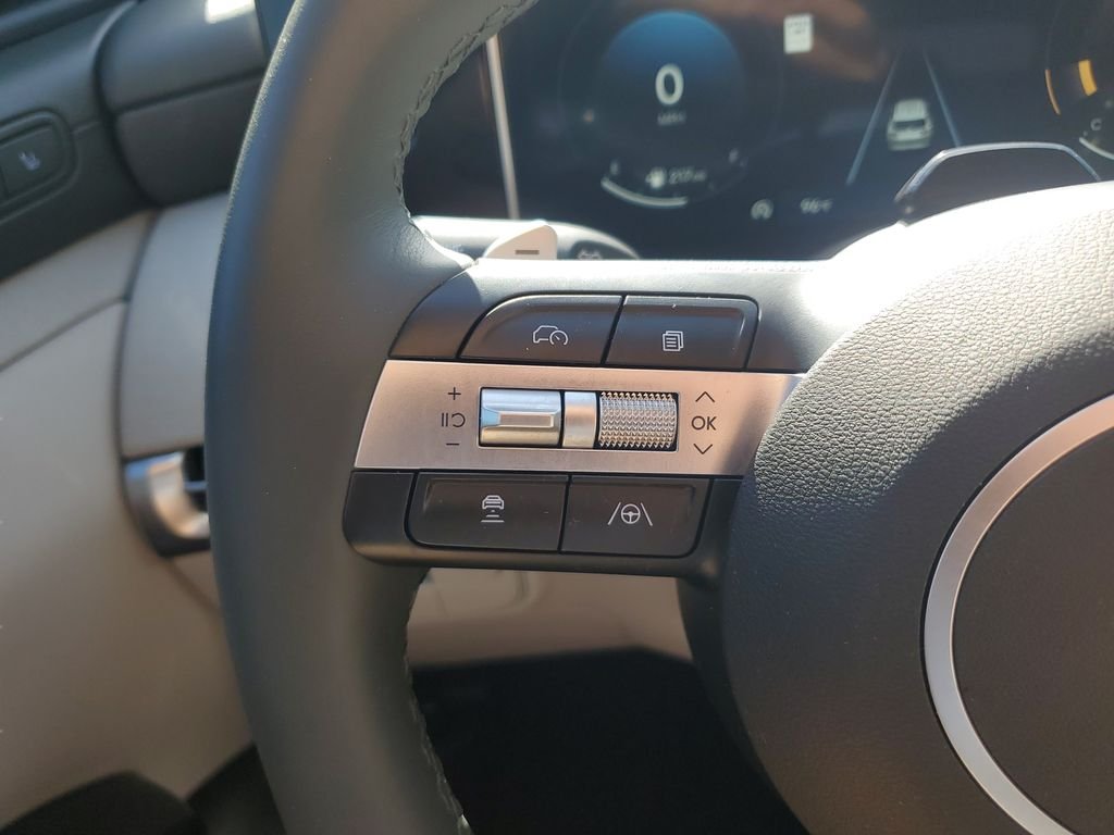 2025 Hyundai Tucson Limited - Photo 21