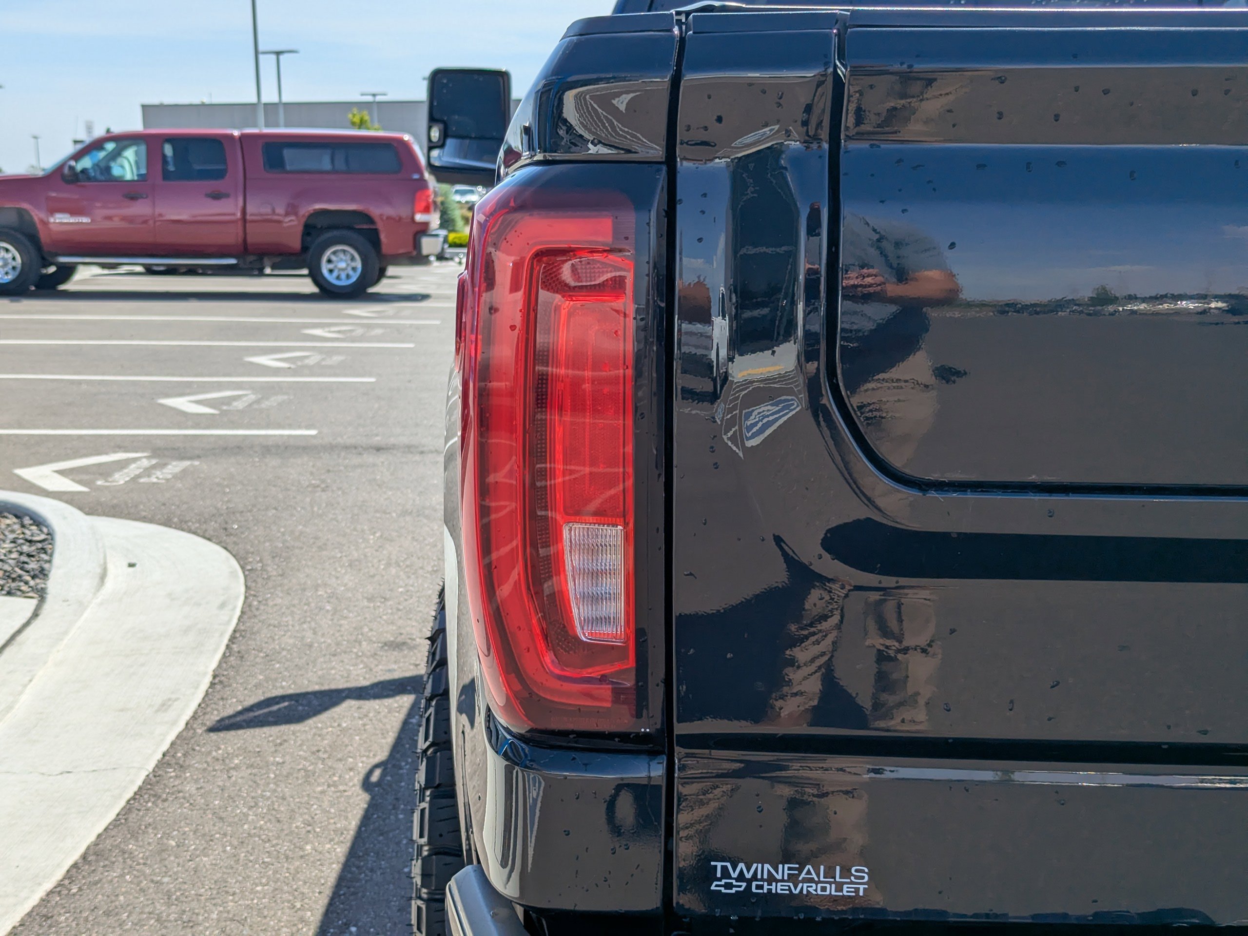 Used 2021 Black GMC Denali image 49