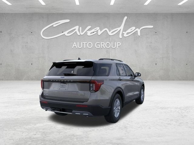 New 2026 Carbonized Gray Metallic Ford Active image 9