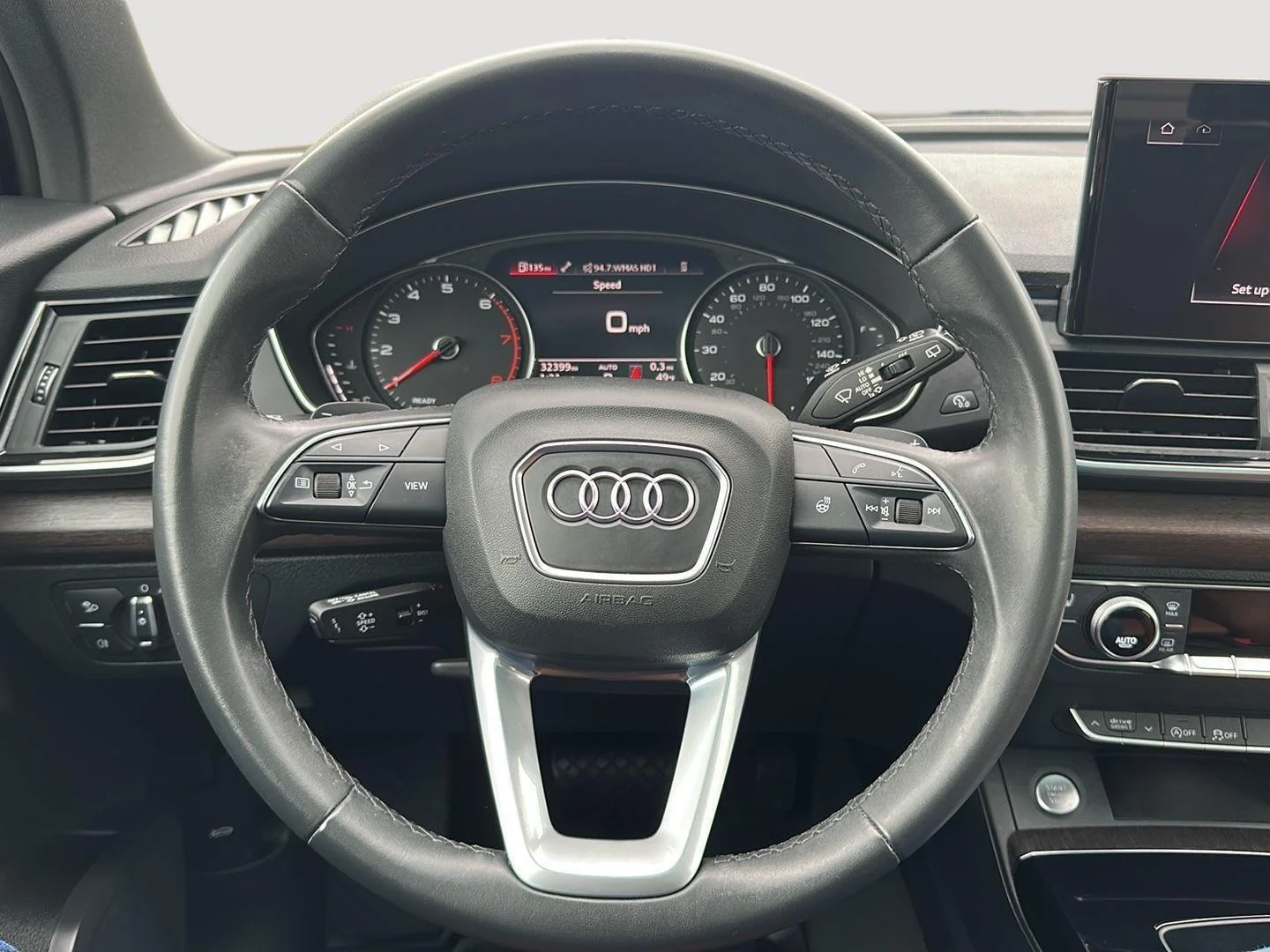 Used 2023 Manhattan Gray Metallic Audi Premium image 27