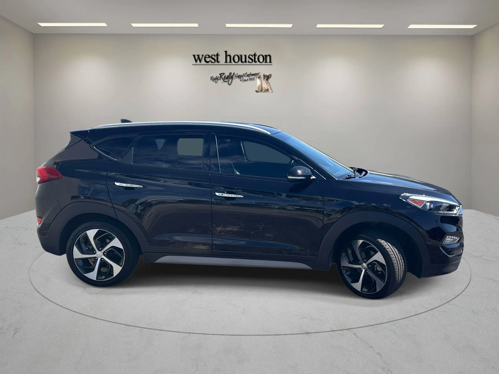 Used 2018 Black Noir Pearl Hyundai Limited image 4