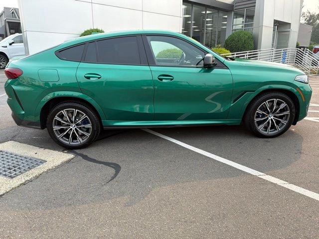 Used 2026 Green BMW M60i image 8