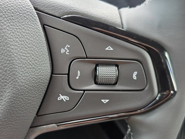 2027 Chevrolet Bolt LT - Photo 15