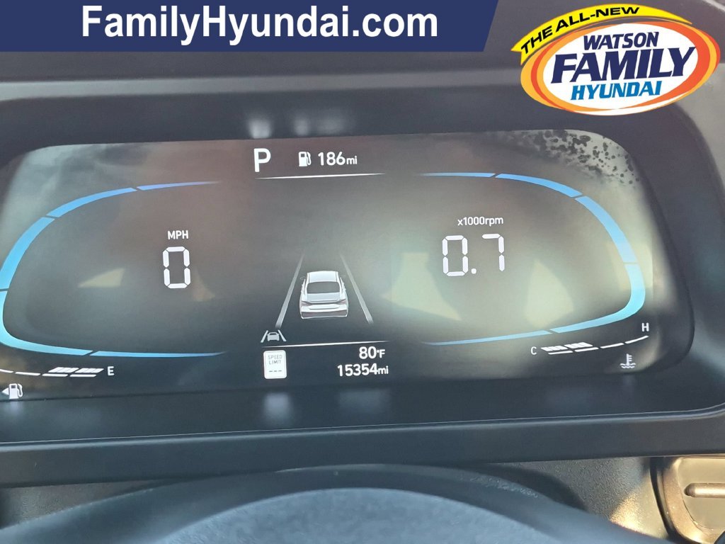 Certified Used 2025  Hyundai SEL Sport image 14