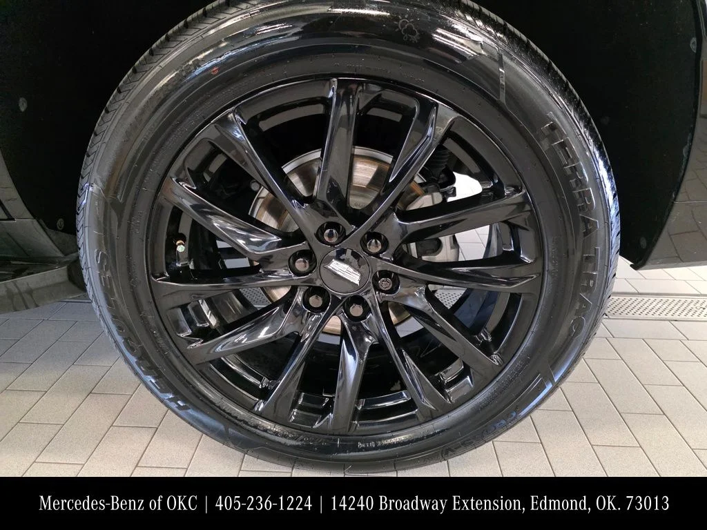 Used 2021 Black Cadillac Premium Luxury image 7