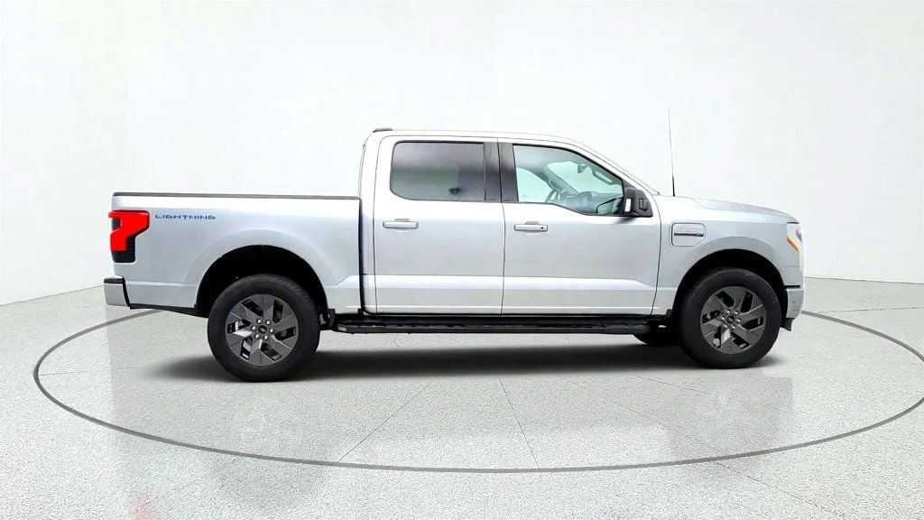 Used 2023 Iconic Silver Metallic Ford XLT 4WD SuperCrew 5.5