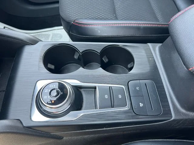 Used 2025 Gray Ford ST-Line image 21