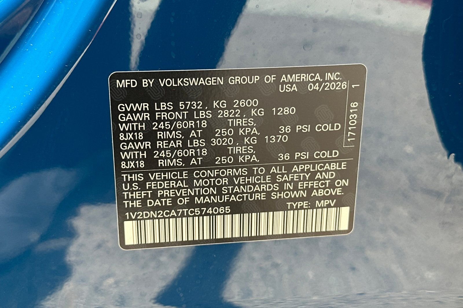 New 2026 Mountain Lake Blue Metallic Volkswagen 2.0T SE image 29