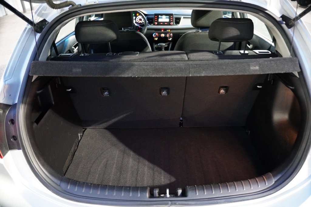 Certified Used 2018 Silky Silver Kia LX image 20
