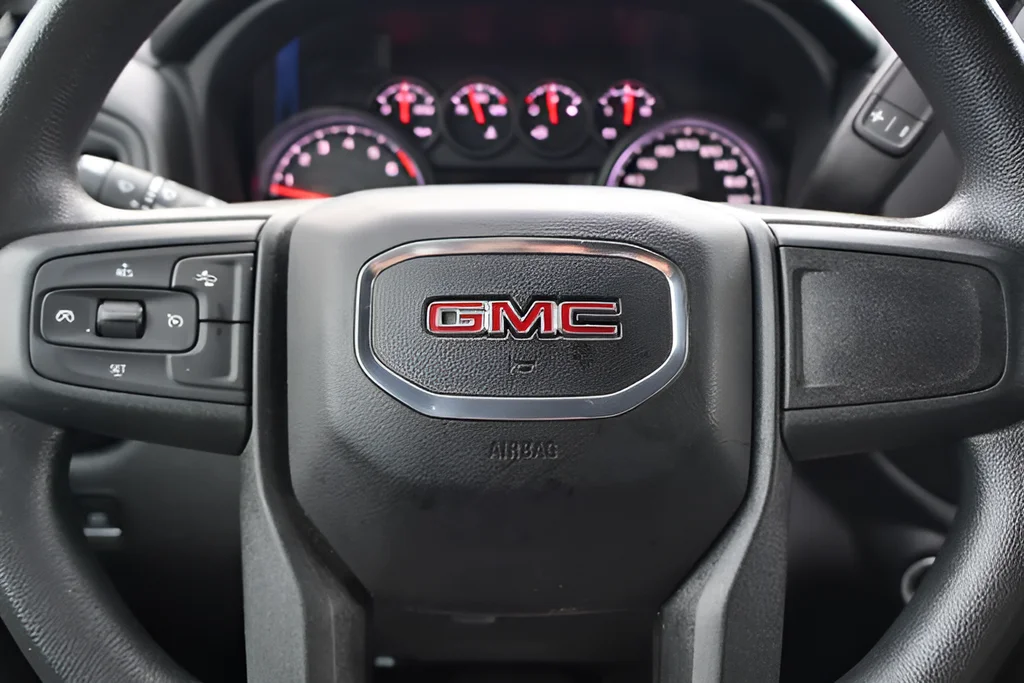 Used 2024 White GMC Pro image 24