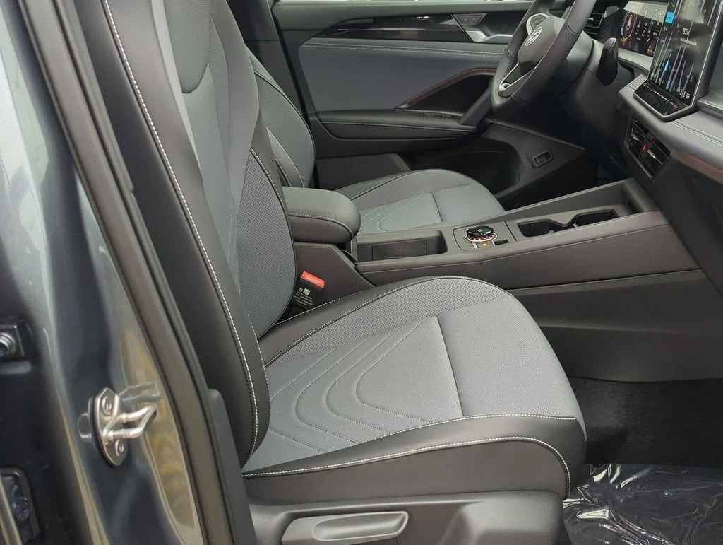 New 2026 Gray Volkswagen 2.0T SE R-Line Black image 25