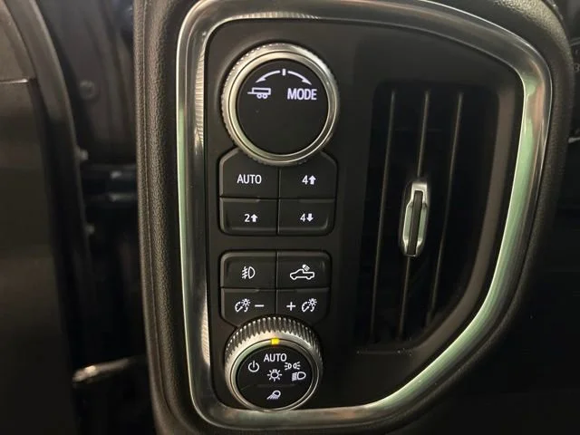 Used 2021 Pacific Blue Metallic GMC SLT image 13