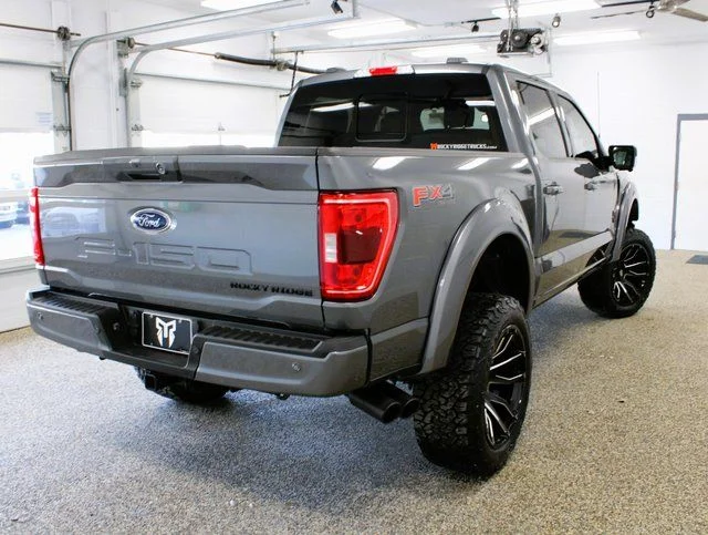 New 2023 Carbonized Gray Metallic Ford XLT image 8