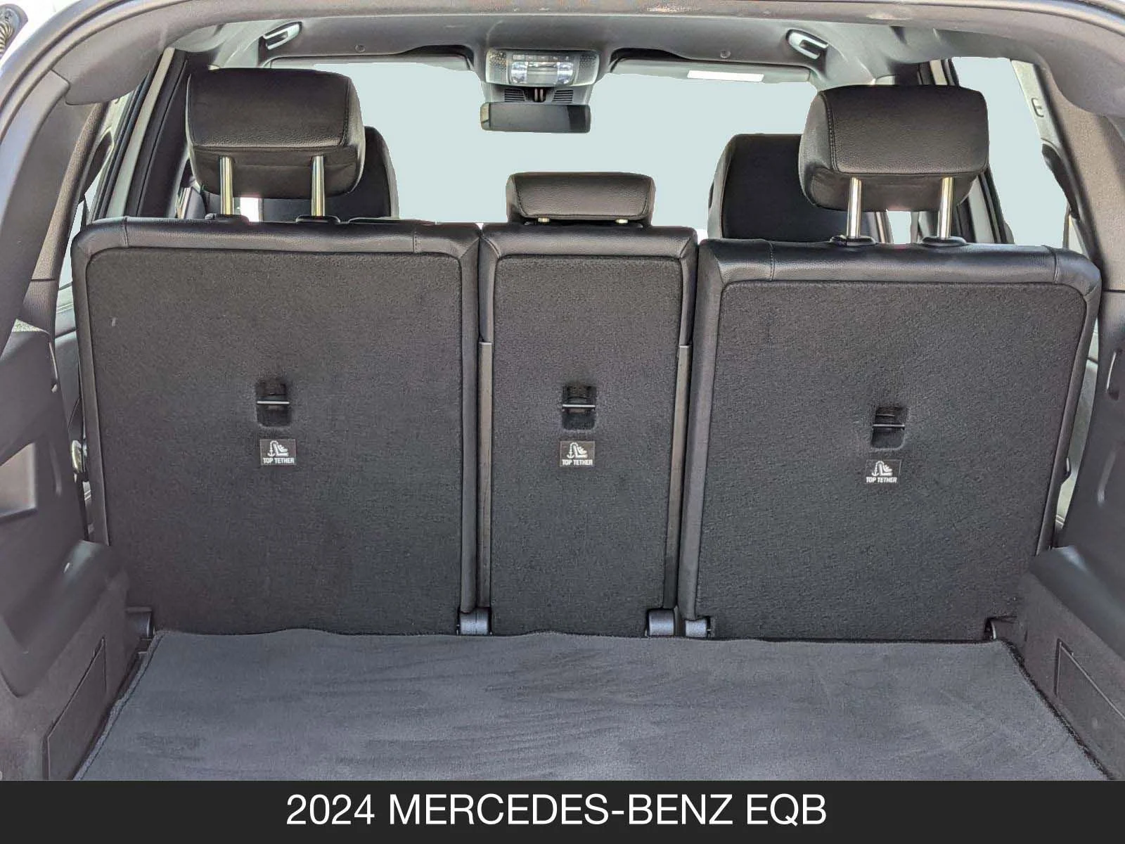Used 2024 White Mercedes-Benz EQB 250+ image 20