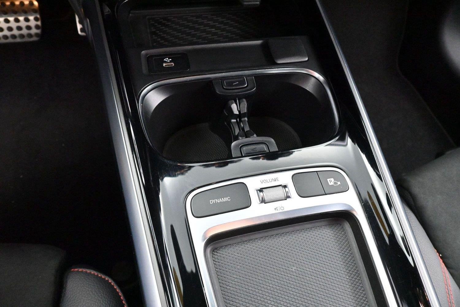 Used 2024 Black Mercedes-Benz GLB 250 image 24